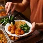 Come creare il tuo piatto perfetto al buffet asiatico: combinazioni che esaltano i sapori